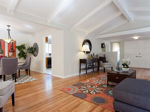 4th image of 2751 Wemberly Dr
