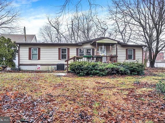 2nd image of 19367 Barrens Rd S