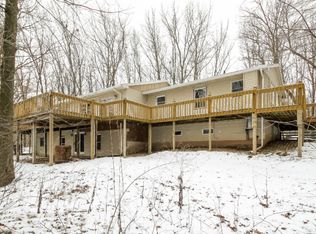 470 N Whites Bridge Rd, Belding, MI 48809