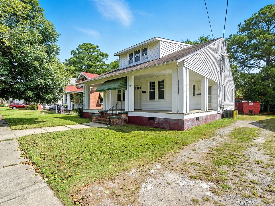 2nd image of 324 Cedar St