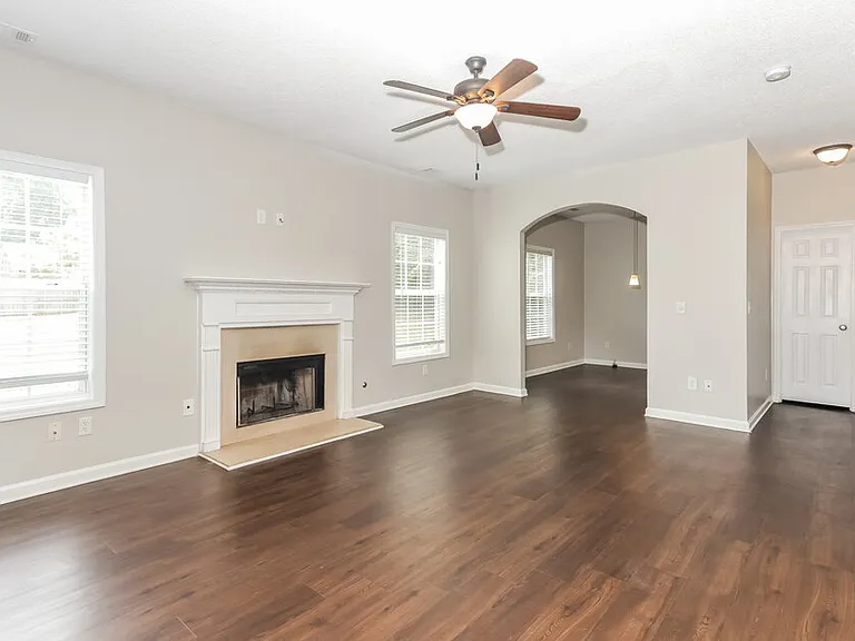 5000 Dockside Dr — Photo 5