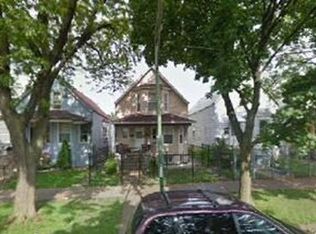 2211 N Kenneth Ave, Chicago, IL 60639