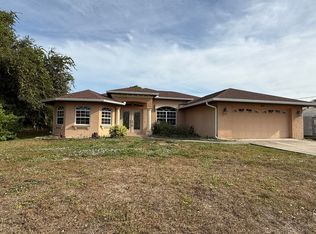4716 Mac Caughey Dr, North Port, FL 34287