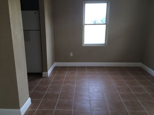 313 N Todds Ferry Rd