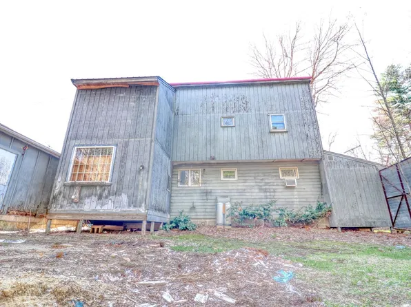 319 Main St, Plaistow, NH 03865