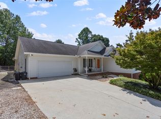 100 Echota Trl, Seneca, SC 29672