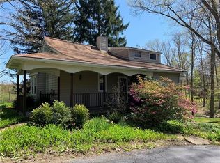 470 Myoma Rd, Mars, PA 16046