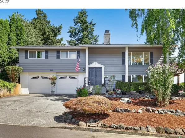 985 NW 3rd St, Gresham, OR 97030
