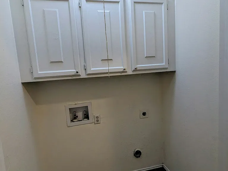 8109 Foxfire Ln #C — Photo 15