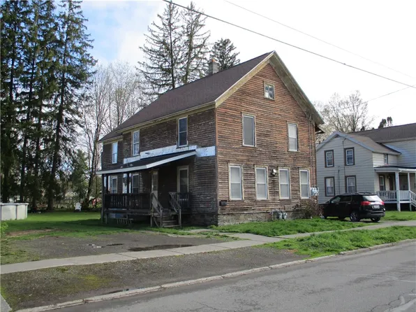31 Maydole St, Norwich, NY 13815