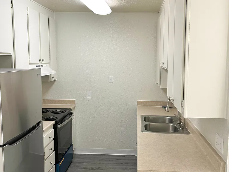 Black Mountain Villas — Photo 43