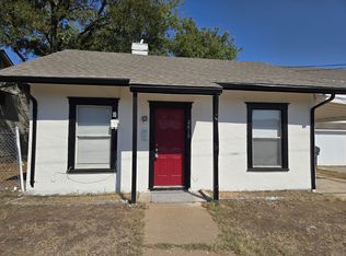 2615 N 21st St, Waco, TX 76708