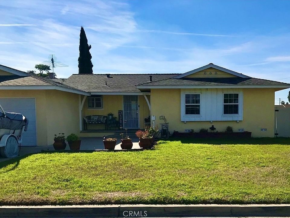 1st image of 11852 Donna Ln