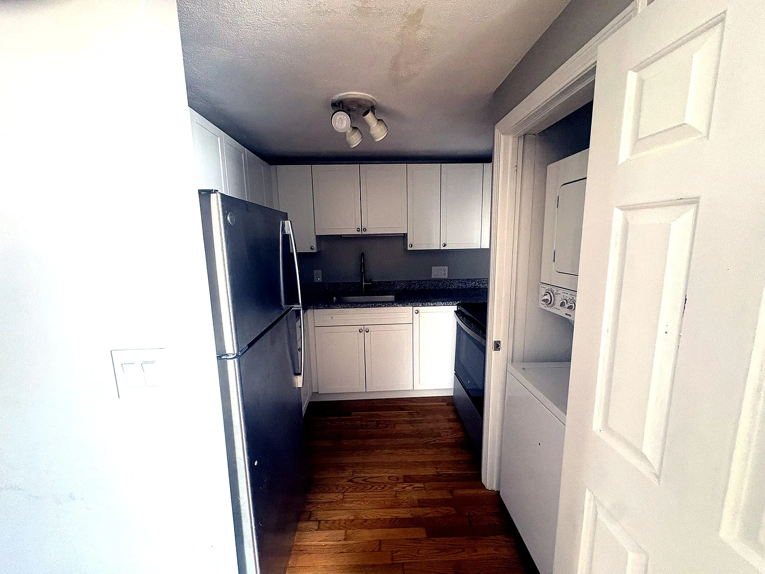1 bed, $2,250 — Photo 2