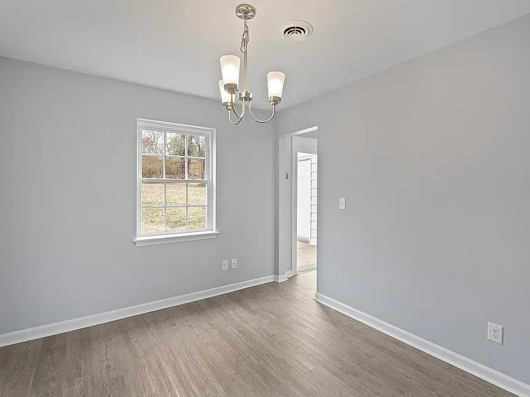 827 Saint Clair Ave #A — Photo 7