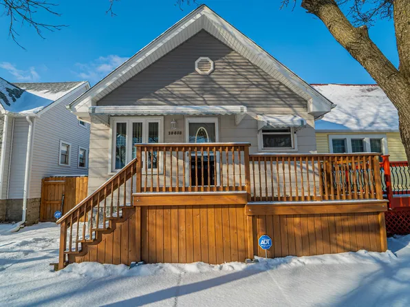 13518 S Avenue M, Chicago, IL 60633