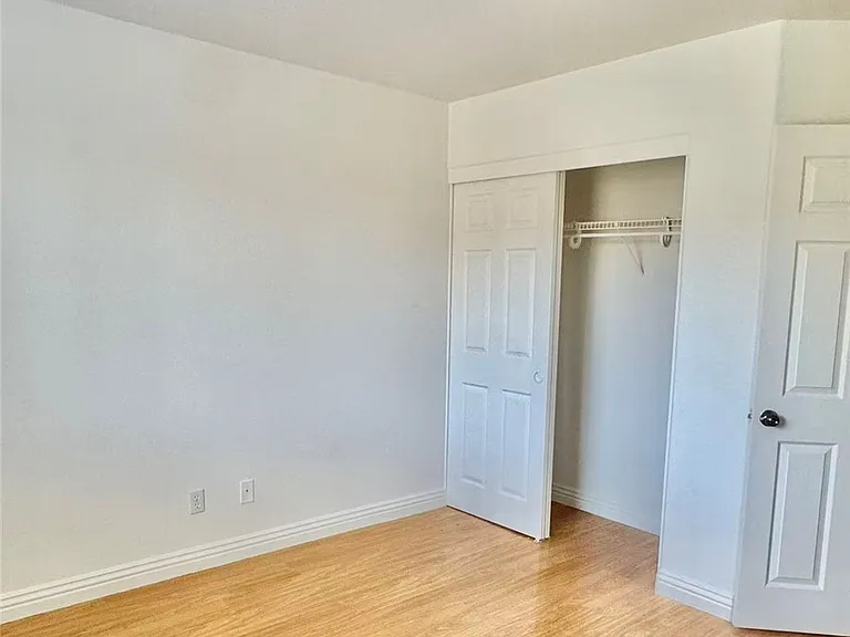 3434 Bella Valencia Ct — Photo 12