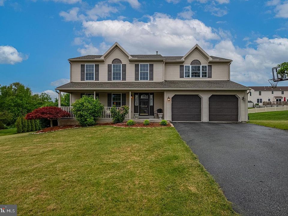 1st image of 105 Kettle Ln