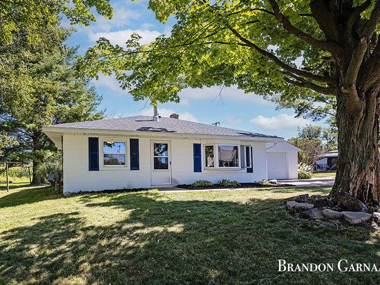 7644 E Paris Ave SE, Caledonia, MI 49316