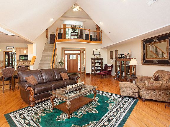 5th image of 25909 NE 52nd Way