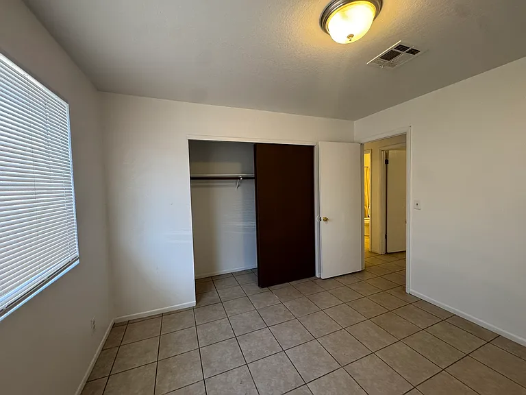 1539 Monte Vista Dr #C — Photo 17