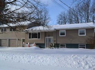 17 Alma Ave, Hudson Falls, NY 12839