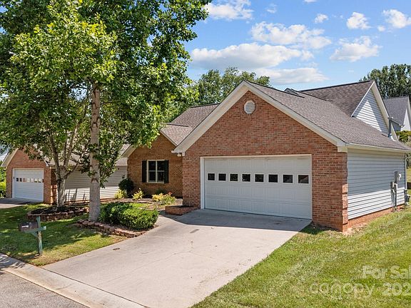 4th image of 603 Hidden Creek Cir