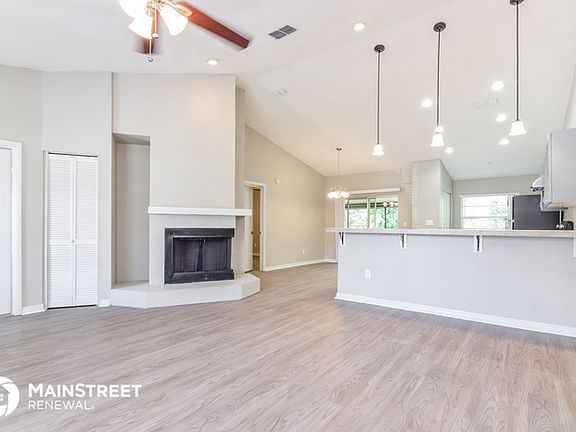 5th image of 4618 N Country Hills Ct