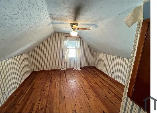 15513 Walvern Blvd — Photo 4