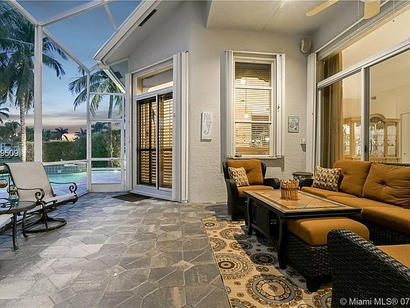 3rd image of 317 Windmill Palm Ave #1