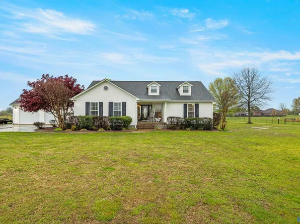 11 Baptist Ln, Ardmore, TN 38449
