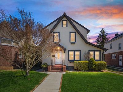 226 Kensington Road, Lynbrook, NY, 11563