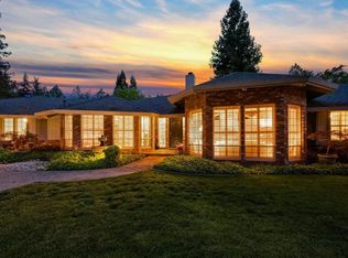 3118 Montecito Meadow Dr, Santa Rosa, CA 95404