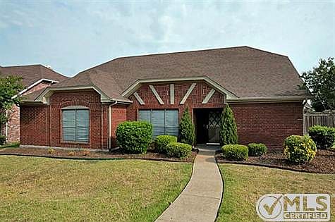 2nd image of 1523 Palisades Dr