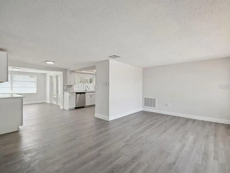 3442 Norland Ct — Photo 2