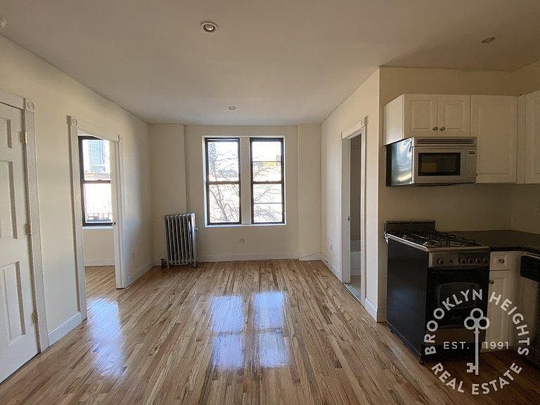 1st image of 568 Pacific St APT 2A