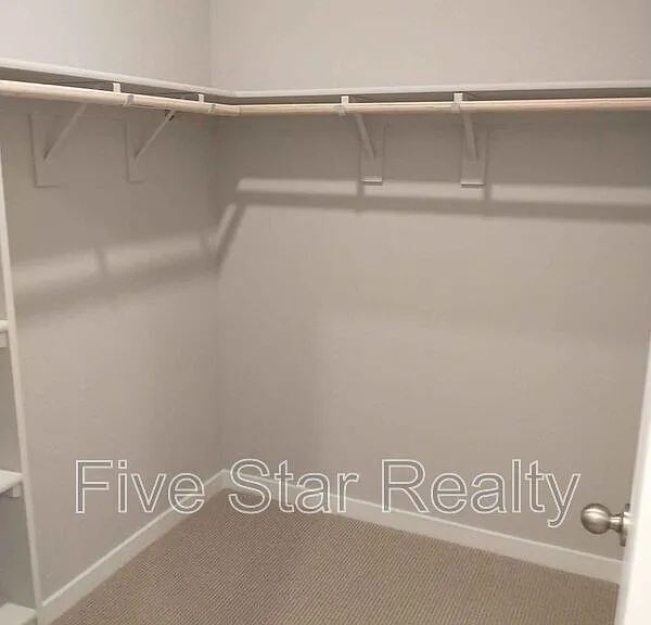 5673 Mericrest Way — Photo 11