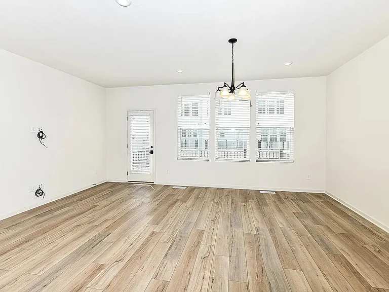 14567 Brecon Ln — Photo 15