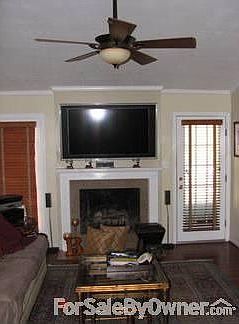 Living Room
						:
						Crown molding throughout, gas fire place
