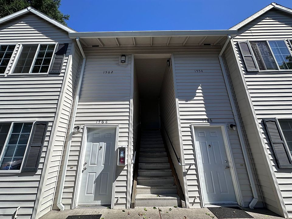 1st image of 1546-1568 NE Cleveland Ave #1562