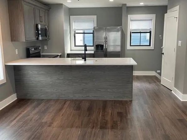 1624 Carrollton Ave, Indianapolis, IN 46202