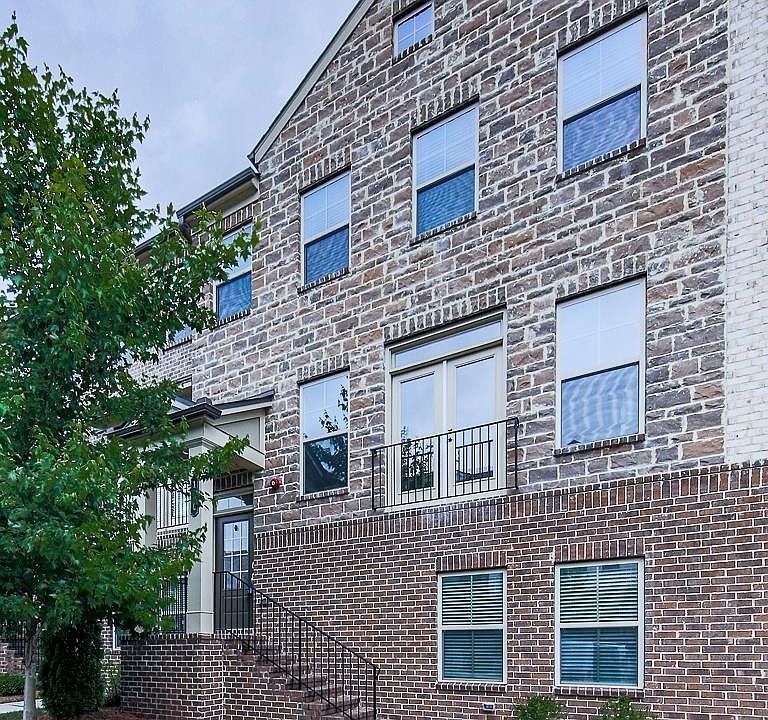 1st image of 106 Grand Approach Dr