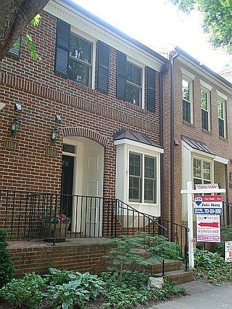 1st image of 1106 N Taylor St