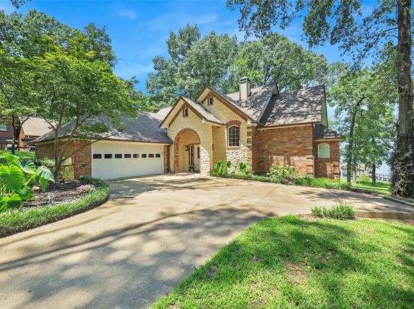 502 County Road 1297, Yantis, TX 75497