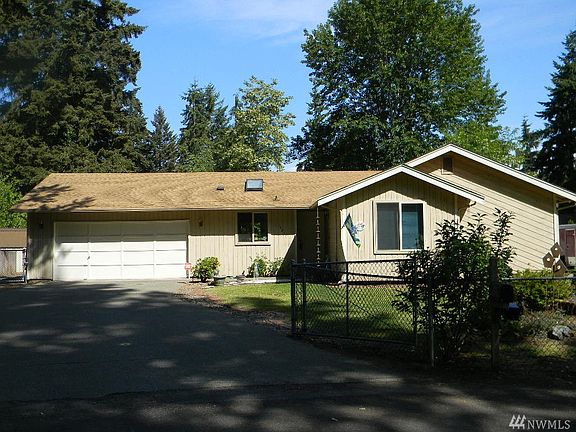 3rd image of 14217 124th Ave E