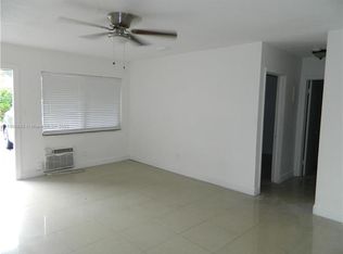 2490 SW 42nd Ave #2, Fort Lauderdale, FL 33317