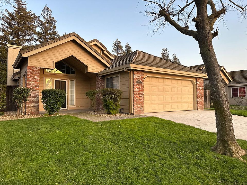 1st image of 9656 Twin Creeks Ave