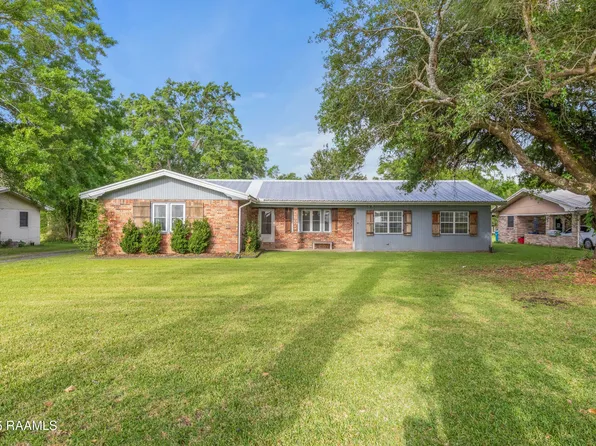 7217 Loreauville Rd, New Iberia, LA 70563