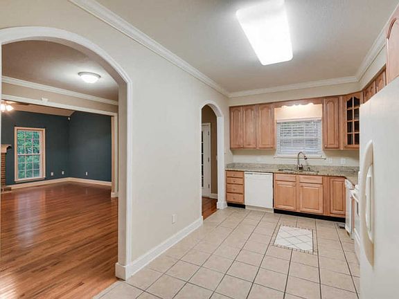 4th image of 7809 Legacy Park Ct