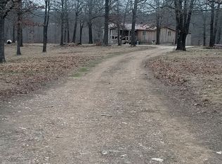 623 E Wirth Rd, Mammoth Spring, AR 72554